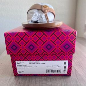Brand new Tory Burch Manon Thong Sandals in Vachetta Calf Leather